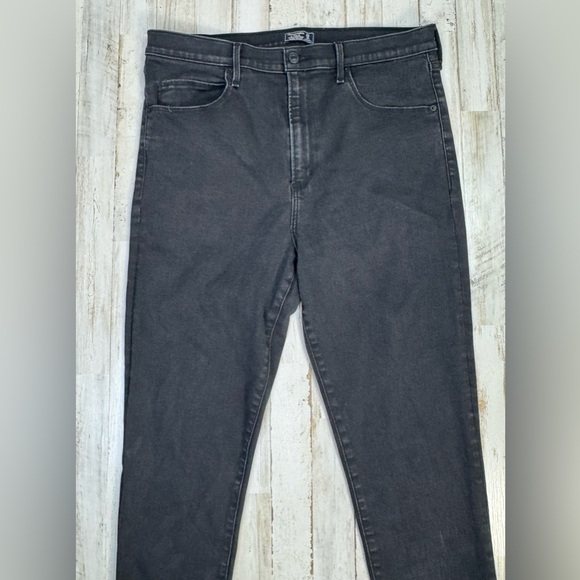 Abercrombie & Fitch Jeans Women 33/ 16 Black Denim Ultra High Rise Super Skinny - Picture 2 of 11